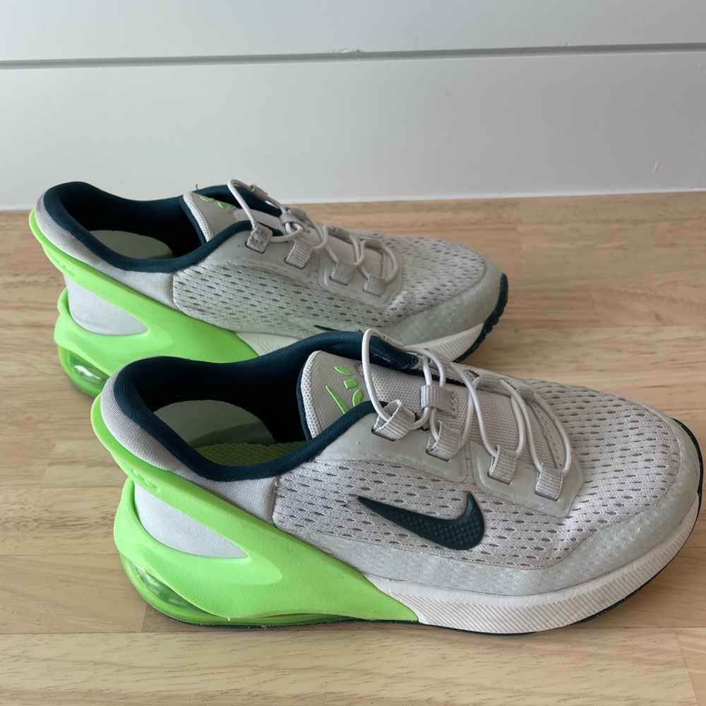 Nike Air Max 270 GO Little Kids Sneakers